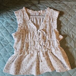 Sleeveless Light Pink Floral Tie-Front Peplum Blouse